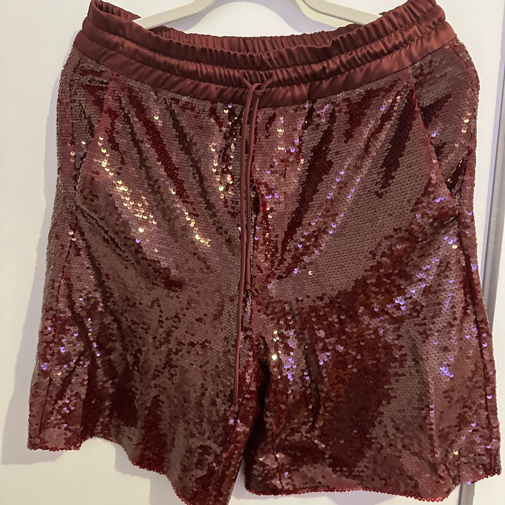Sequin knee-length shorts